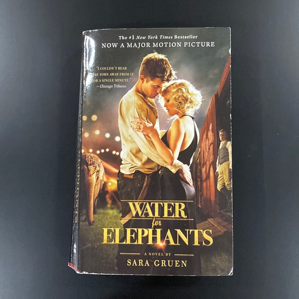 Water for Elephants by Sara Gruen - Paperback Novel